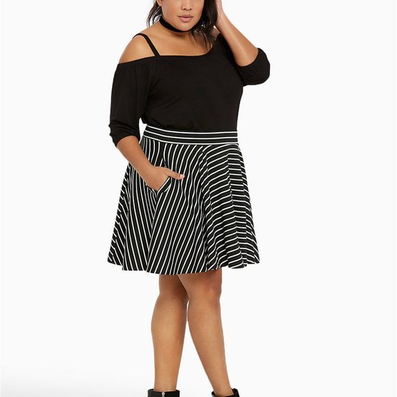 torrid Dresses & Skirts - Torrid Short Striped Flare skirt
